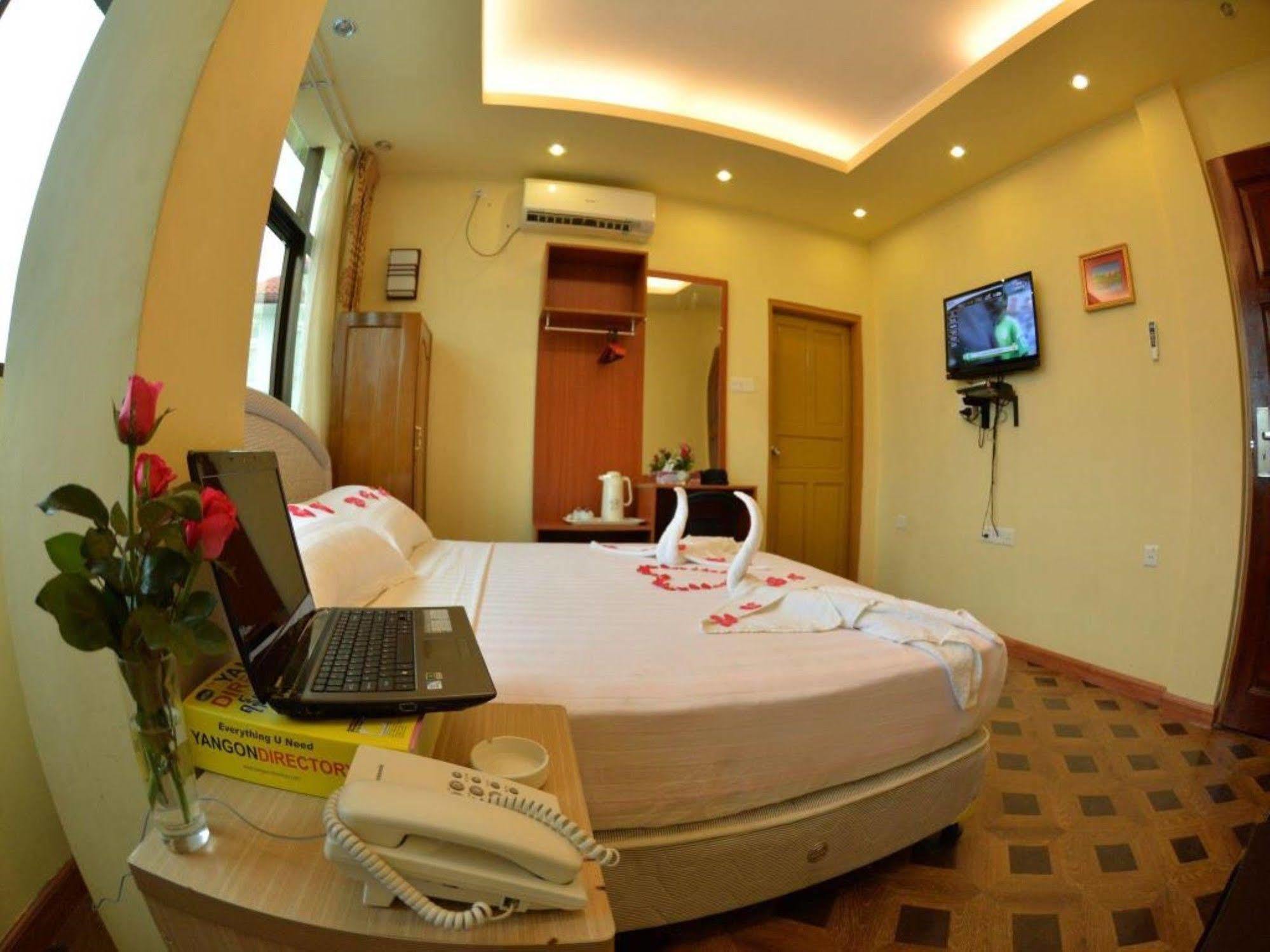 New Golden Forward Hotel Rangun Kültér fotó